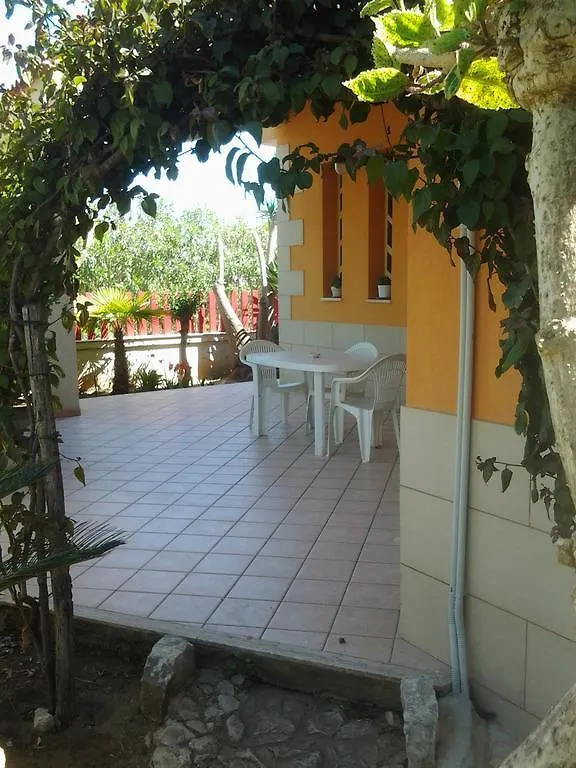 Kamarina Land Panzió Santa Croce Camerina