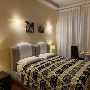 https://glamour-center-of-rome-bb.it-romehotels.com
